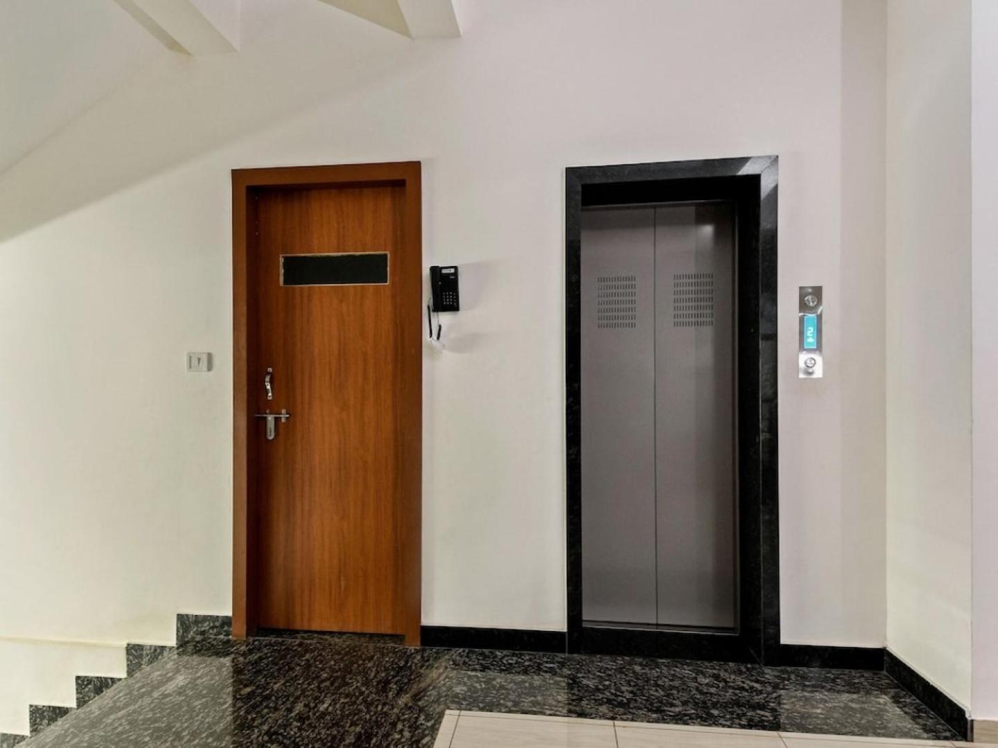 Hotel Samruddhi Lodging,Mangaluru Mulki Kültér fotó